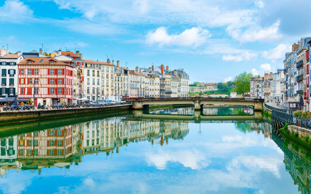 Marché immobilier à Bayonne : baisse des prix d’achat en octobre 2025