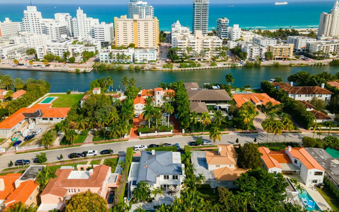 Vers un marché immobilier plus équilibré en Floride en 2026 – Le Courrier des Amériques