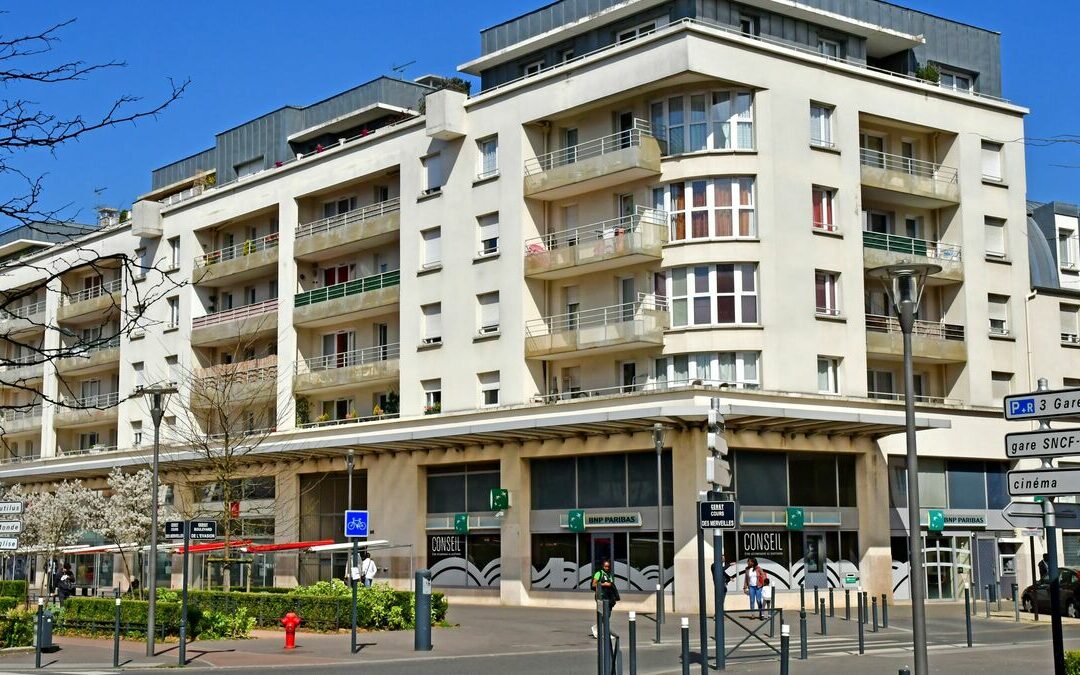 Cergy : les prix ont dévissé de 5 % en 2 ans, des quartiers passent sous les… | PAP