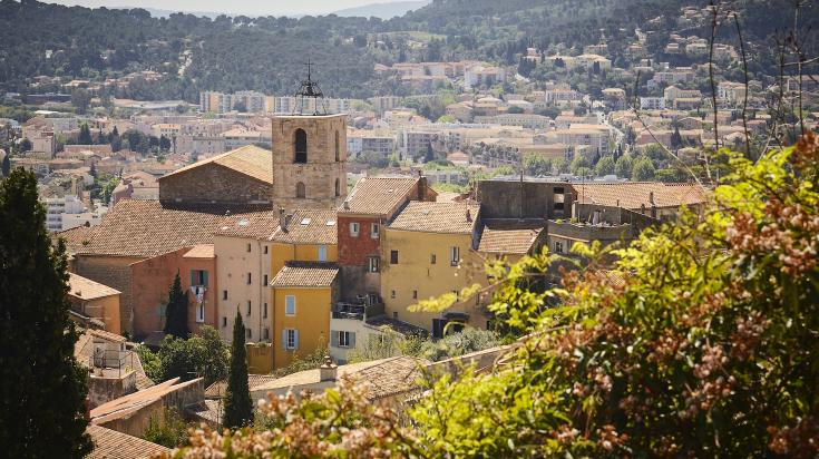 Où vivre dans le Var ? 7 communes à connaître avant de chercher un bien