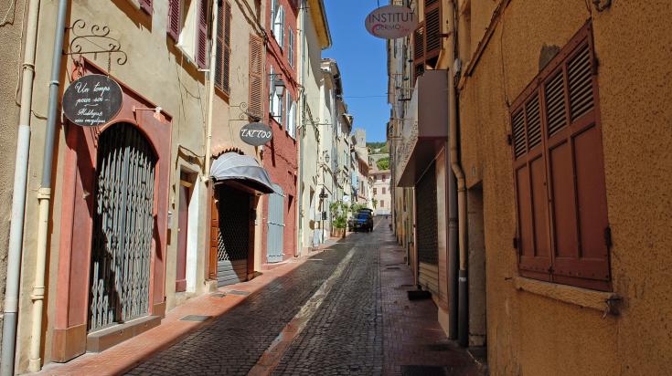 Immobilier à Ollioules : : prix au m², loyers et tendances du marché